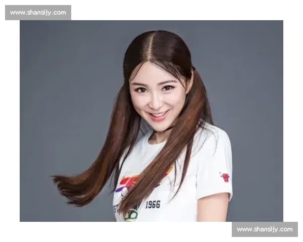 哈登广州冒雨燃情村 BA!周玲安曝花絮:球迷热情点燃阴雨,大胡子拒伞签名 20 分钟 哈登广州冒雨燃情村 BA!周玲安曝花絮:球迷热情点燃阴雨,大胡子拒伞签名 20 分钟